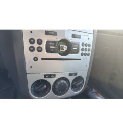 Feu arriere stop central OPEL CORSA D