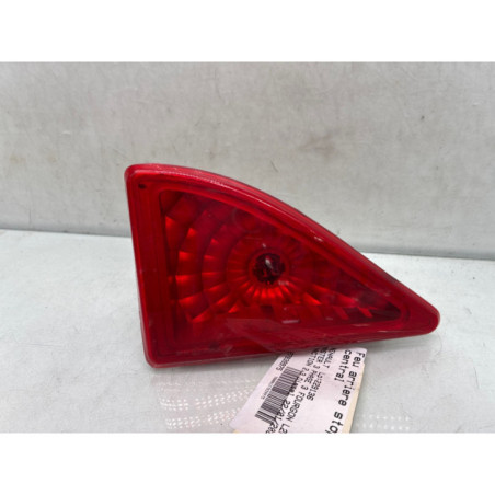 Feu arriere stop central RENAULT MASTER 3