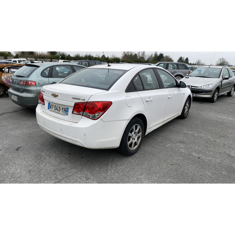 Renfort pare choc arriere (traverse) CHEVROLET CRUZE Photo n°6
