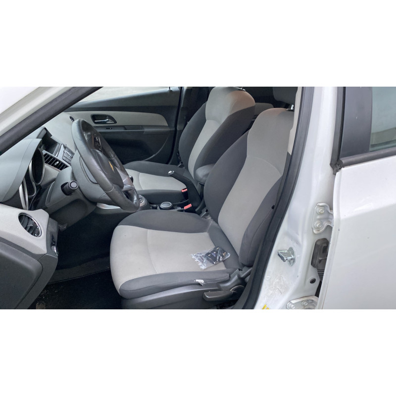 Renfort pare choc arriere (traverse) CHEVROLET CRUZE Photo n°15