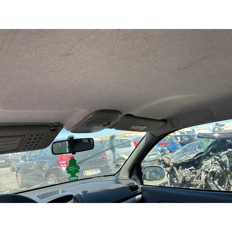 Capot RENAULT CLIO 2 Photo n°16