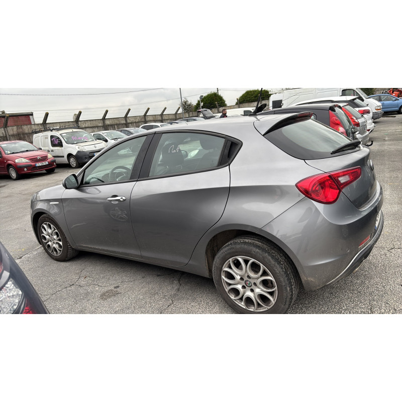 Aile avant gauche ALFA ROMEO GIULIETTA 2 Photo n°19