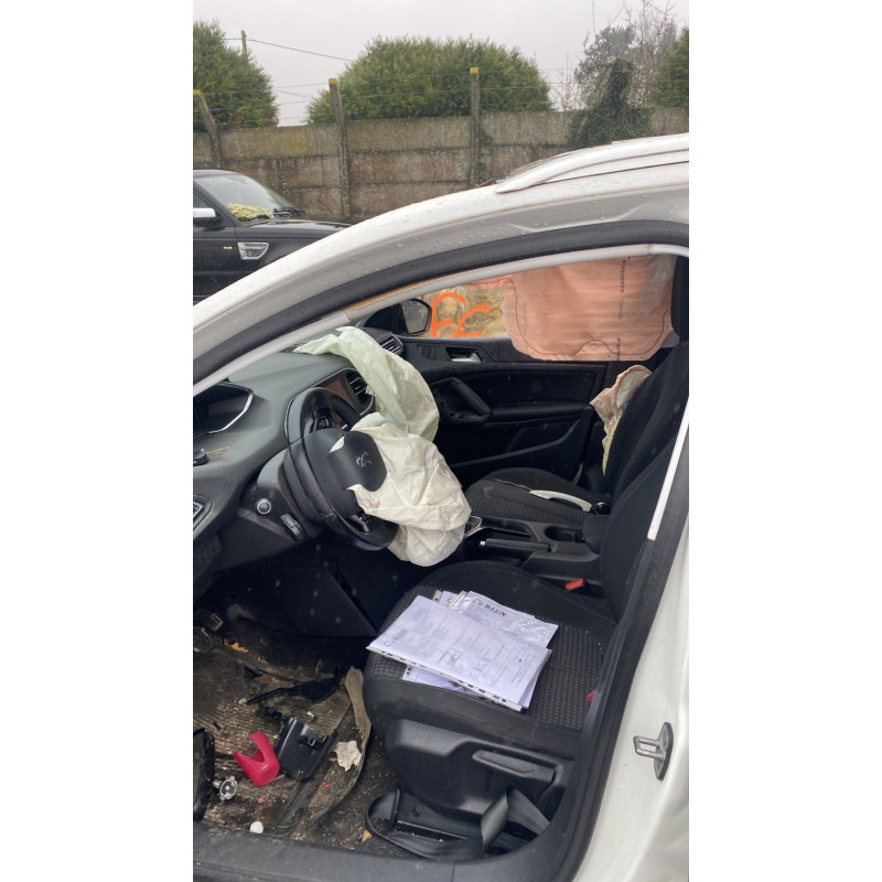 Renfort pare choc arriere (traverse) PEUGEOT 308 2 SW Photo n°10