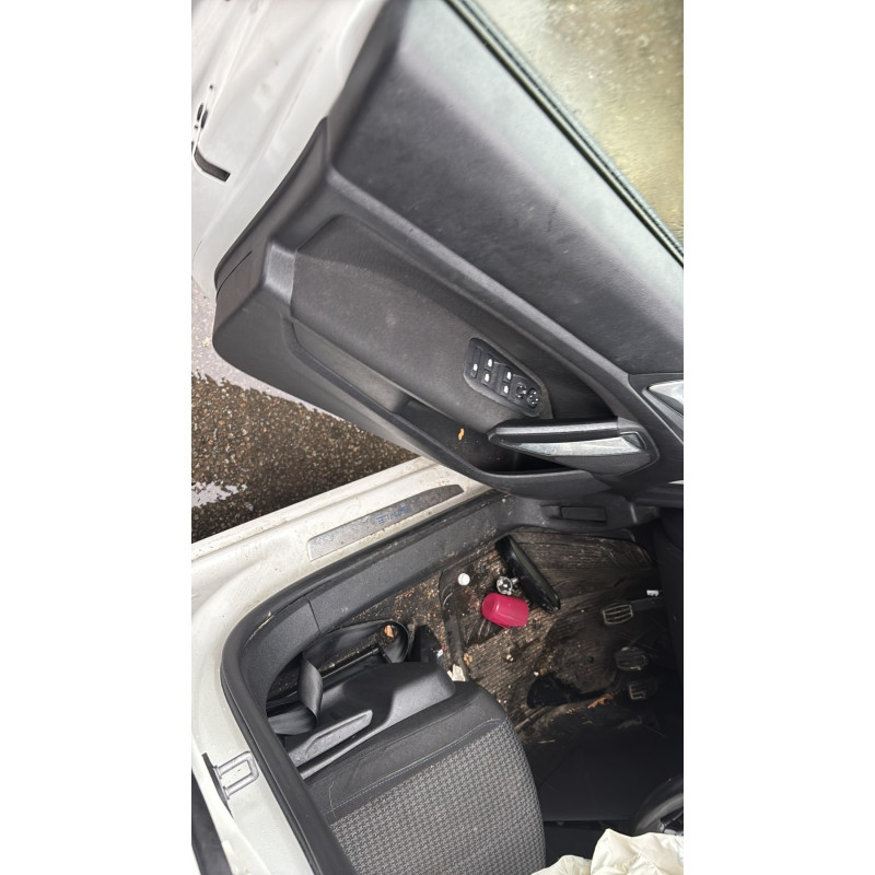 Renfort pare choc arriere (traverse) PEUGEOT 308 2 SW Photo n°16