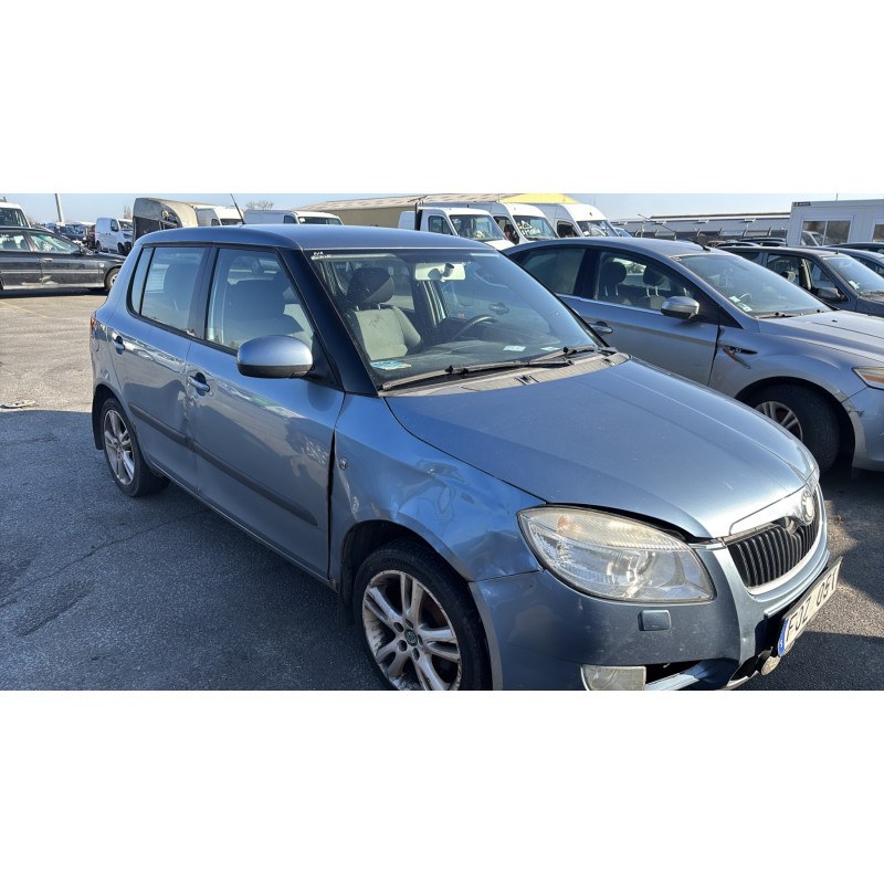 Feu arriere stop central SKODA FABIA 2 Photo n°5