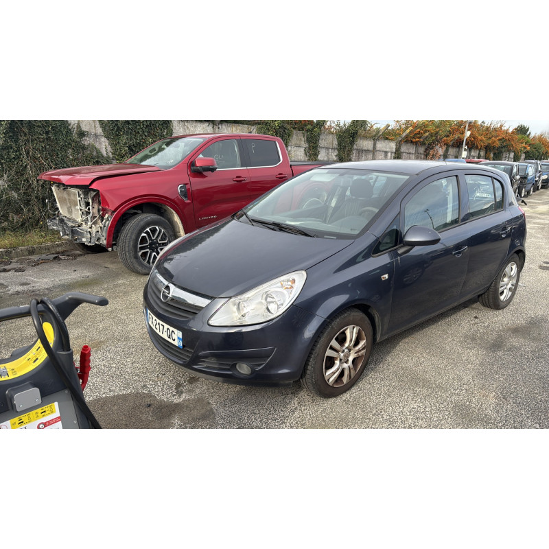 Capot OPEL CORSA D Photo n°11