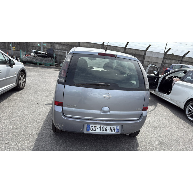 Cremaillere assistee OPEL MERIVA A Photo n°9