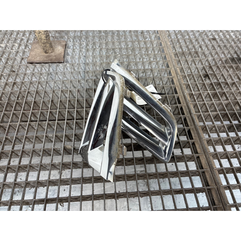 Calandre RENAULT GRAND MODUS Photo n°1
