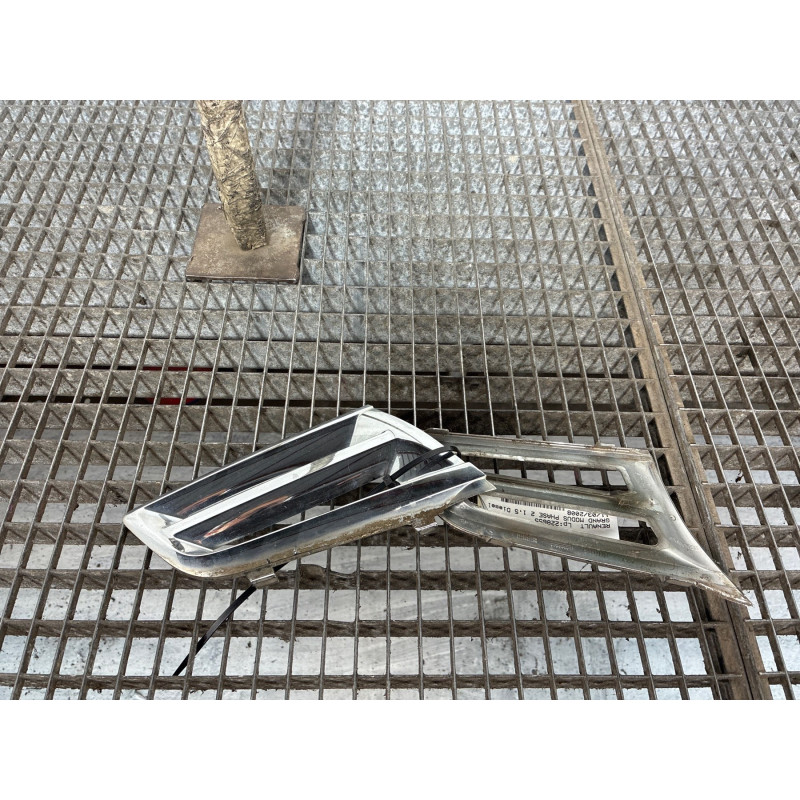 Calandre RENAULT GRAND MODUS Photo n°3