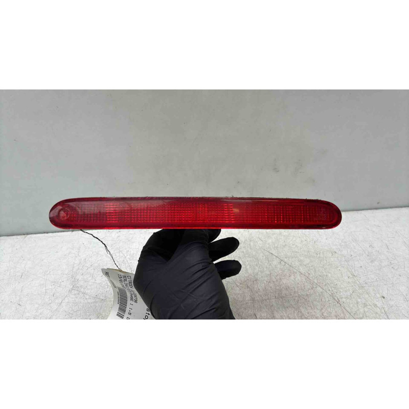 Feu arriere stop central CITROEN BERLINGO 3 M Photo n°4