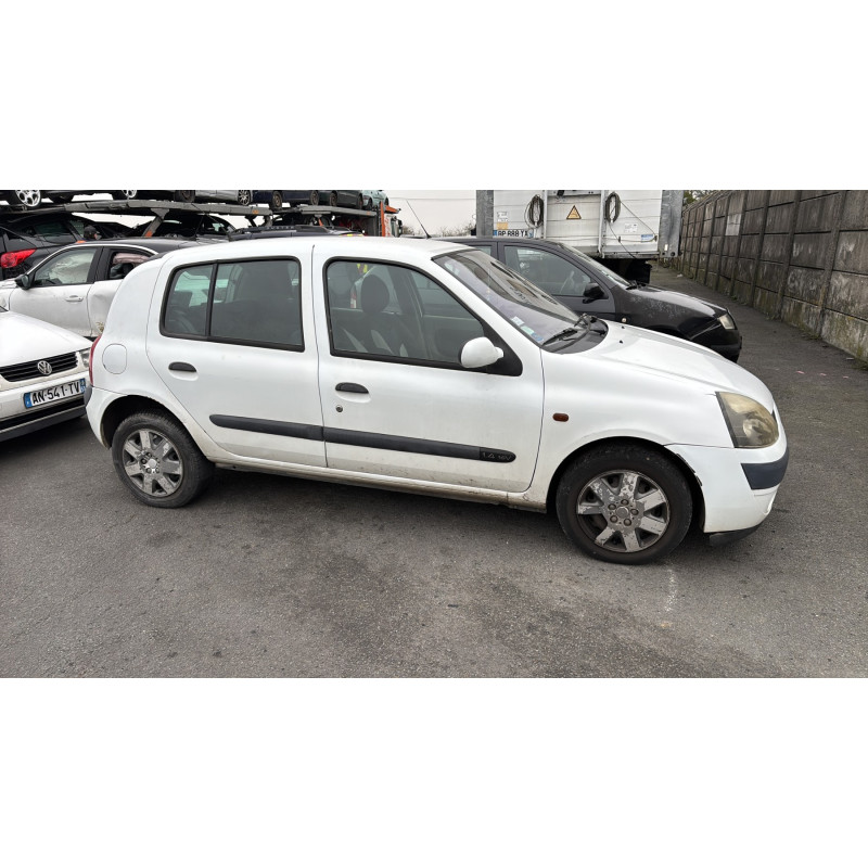 Capot RENAULT CLIO 2 Photo n°6