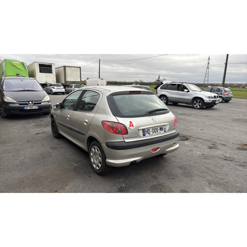 Boite de vitesses PEUGEOT 206 Photo n°8