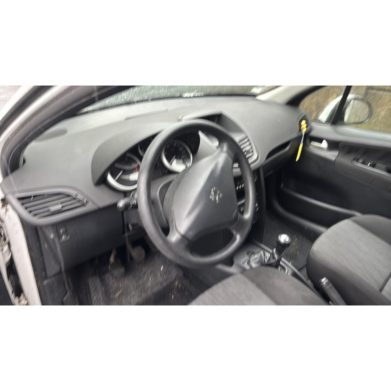 Boitier servitude moteur (BSM) PEUGEOT 207 Photo n°16