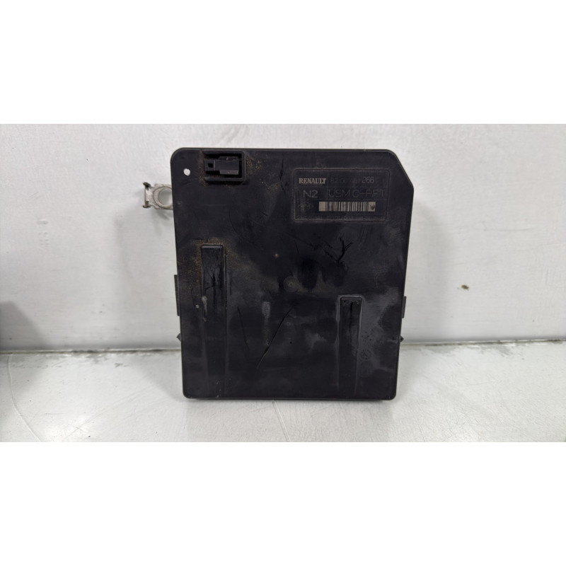 Boitier USM  RENAULT GRAND SCENIC 2 Photo n°2