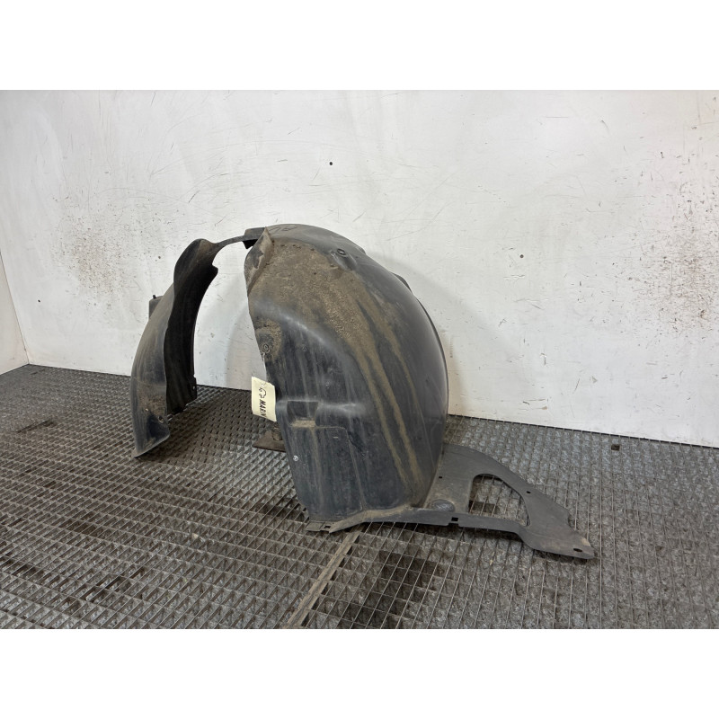 Pare boue avant gauche PEUGEOT 208 1 Photo n°4