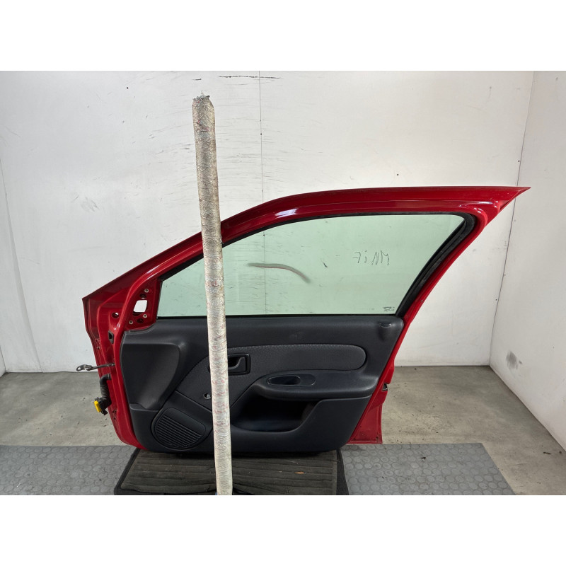 Porte avant droit RENAULT CLIO 2 CAMPUS Photo n°4