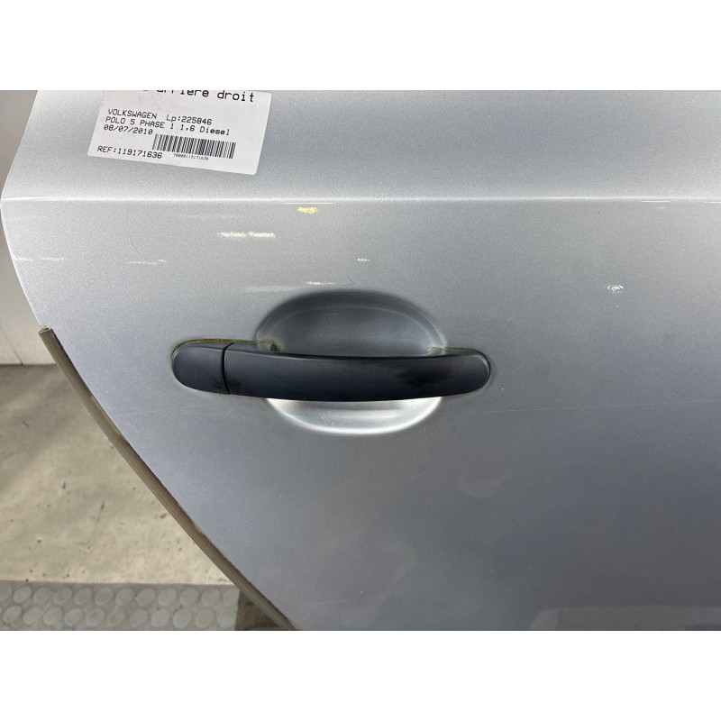 Porte arriere droit VOLKSWAGEN POLO 5 Photo n°1