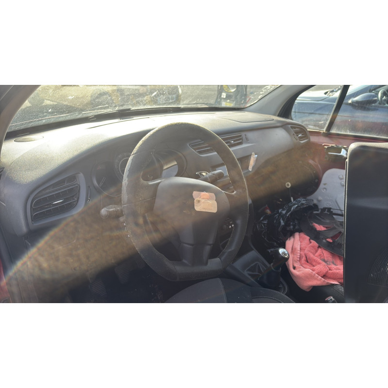Custode avant gauche (porte) CITROEN C3 2 Photo n°17