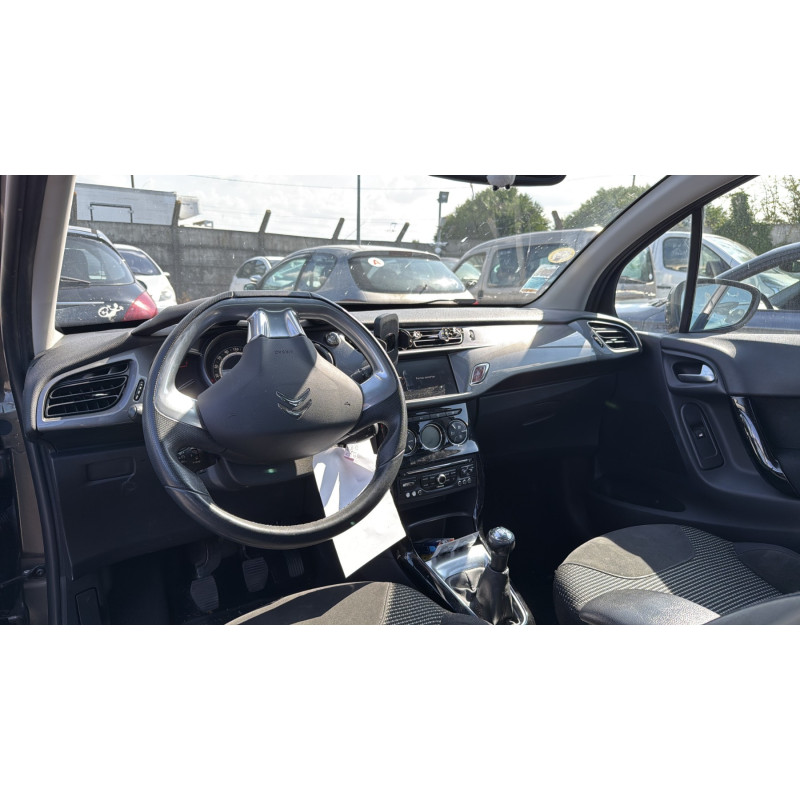 Renfort pare choc arriere (traverse) CITROEN C3 2 Photo n°17