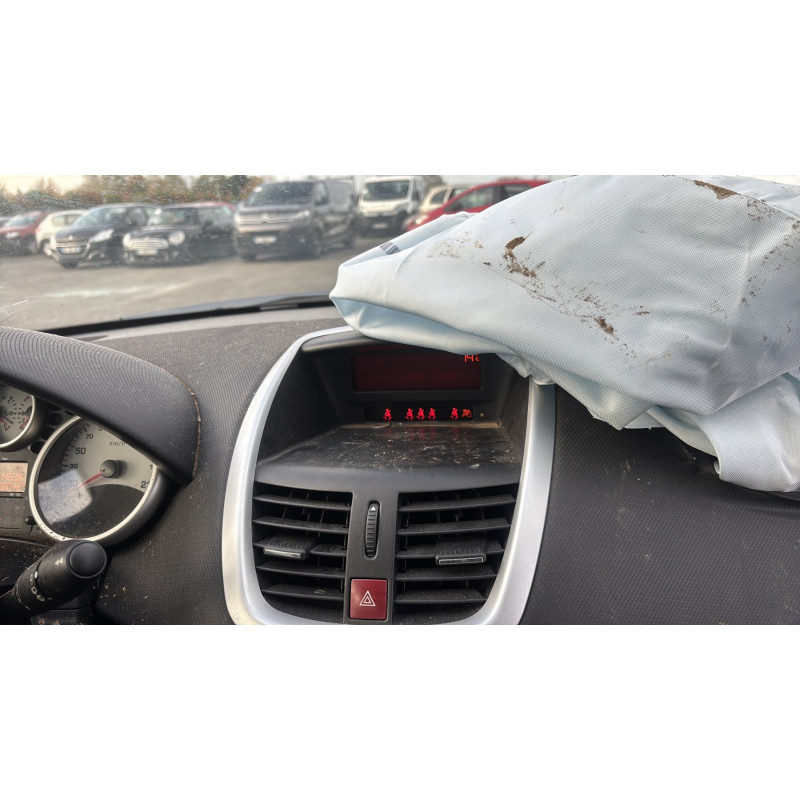 Boitier servitude moteur (BSM) PEUGEOT 207 Photo n°19