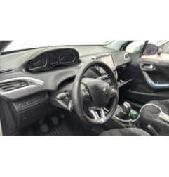 Anti brouillard arriere PEUGEOT 208 1