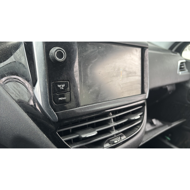 Anti brouillard arriere PEUGEOT 208 1 Photo n°20