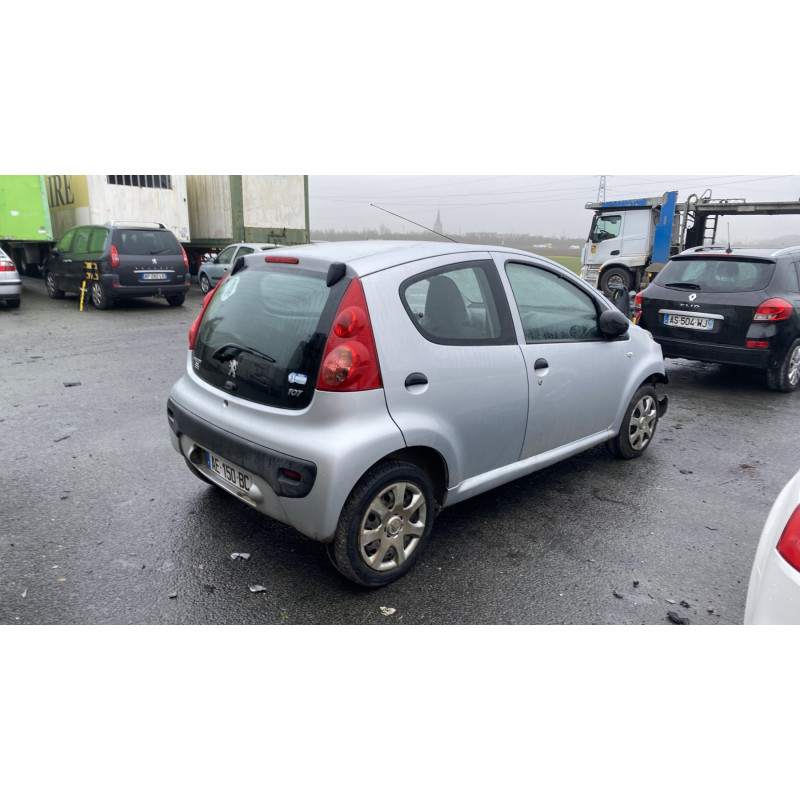 Poignee porte avant gauche PEUGEOT 107 Photo n°6