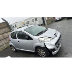 Poignee porte avant gauche PEUGEOT 107