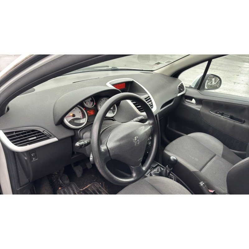 Boitier servitude moteur (BSM) PEUGEOT 207 Photo n°16