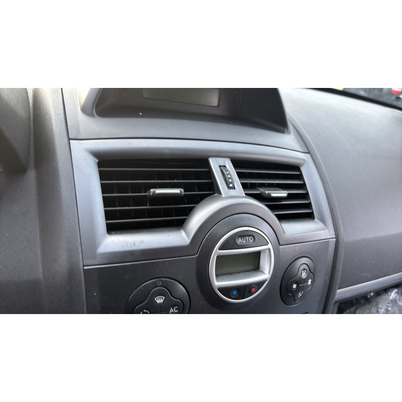 Boitier USM  RENAULT MEGANE 2 Photo n°20