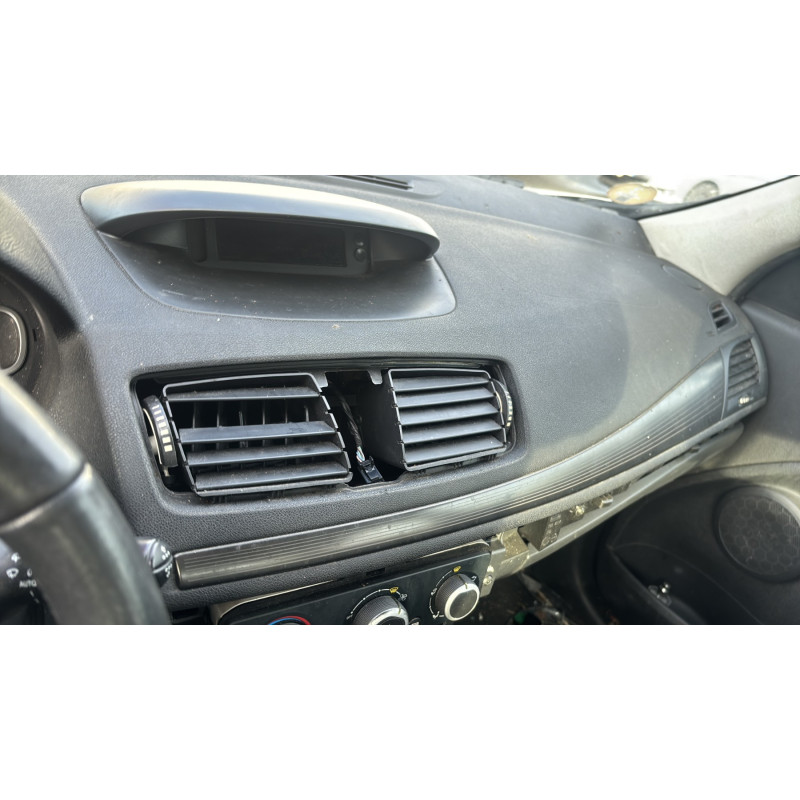 Leve vitre electrique avant gauche RENAULT MEGANE 3 Photo n°18