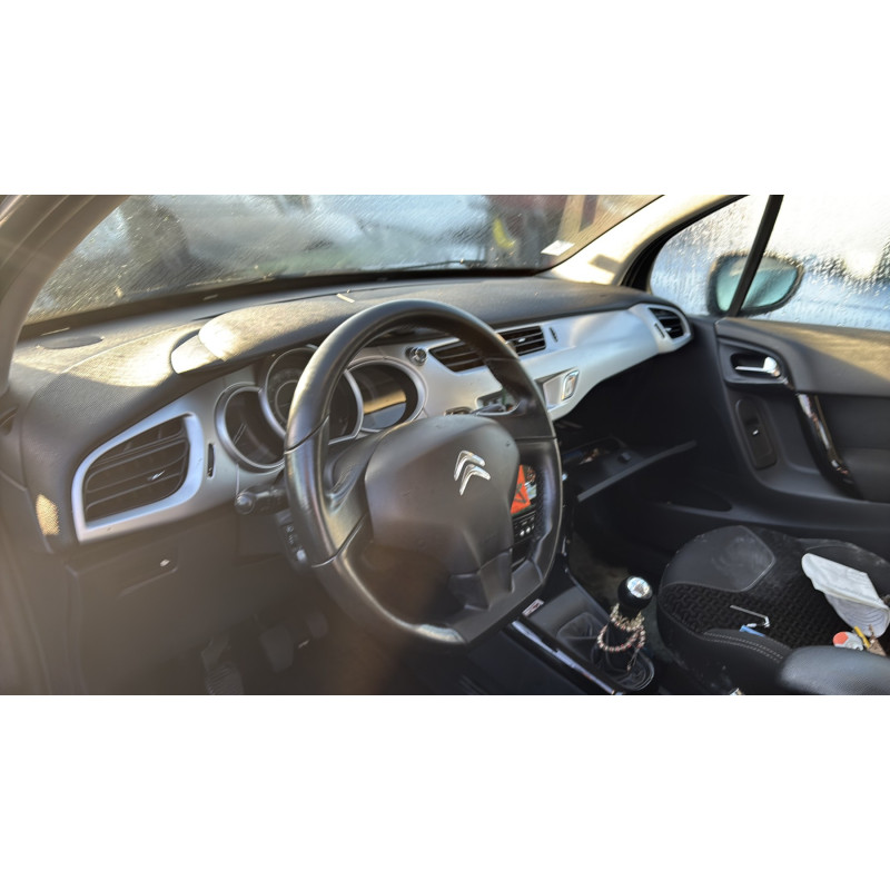 Renfort pare choc avant (traverse) CITROEN C3 2 Photo n°16