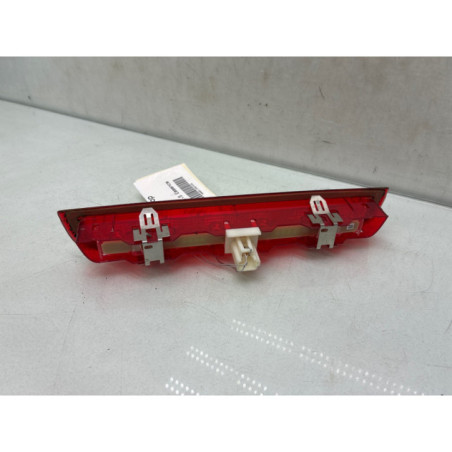 Feu arriere stop central TOYOTA YARIS 3