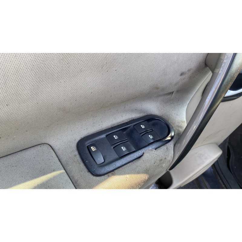 Boitier USM  RENAULT SCENIC 2 Photo n°14