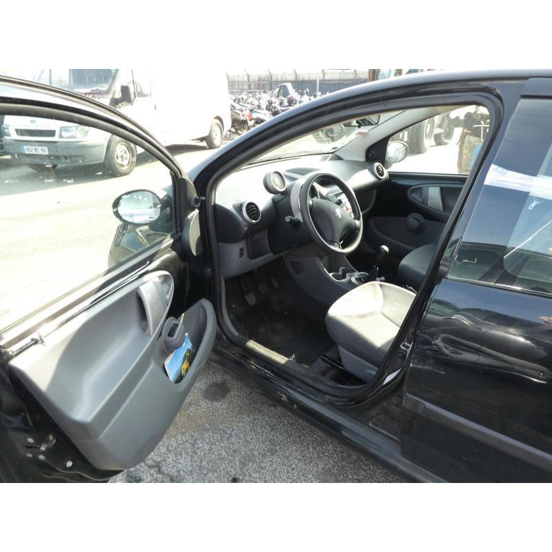 Renfort pare choc arriere (traverse) PEUGEOT 107 Photo n°14