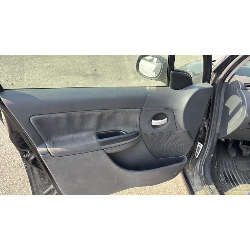 Feu arriere stop central CITROEN C3 1 Photo n°13