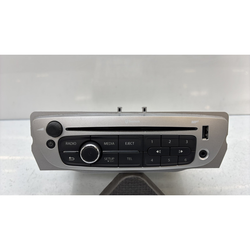 Autoradio d'origine RENAULT GRAND SCENIC 3 Photo n°1