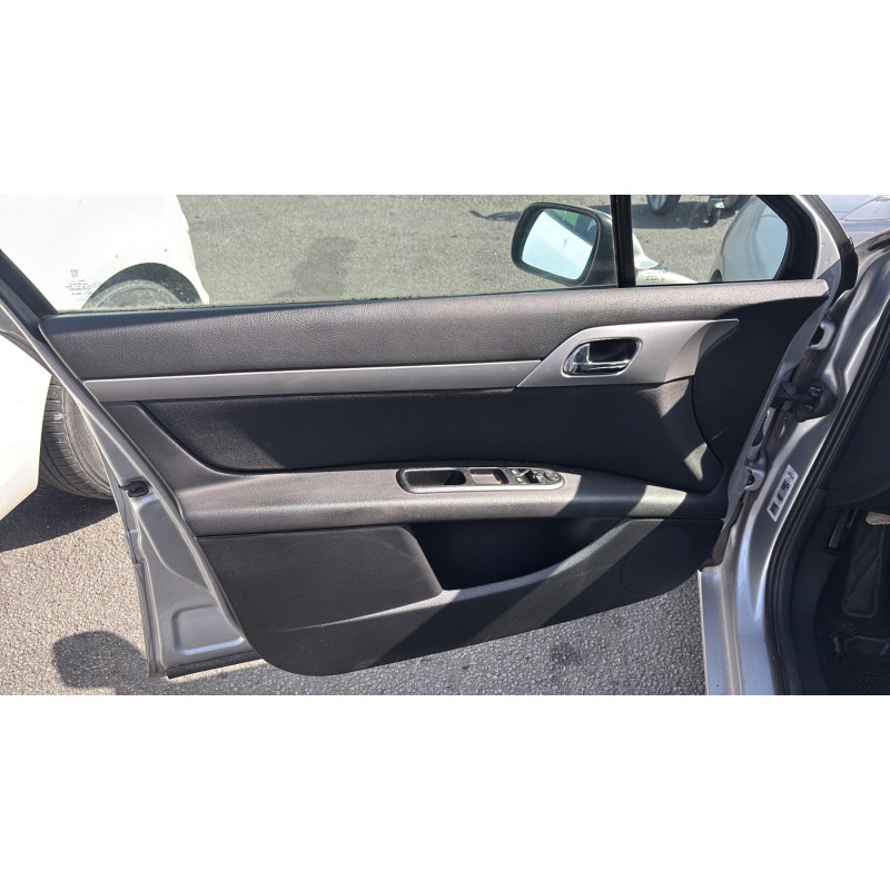 Boitier servitude moteur (BSM) PEUGEOT 407 Photo n°13