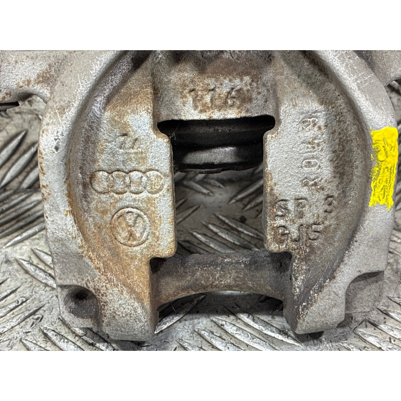 Etrier arriere droit (freinage) AUDI A3 3 Photo n°4