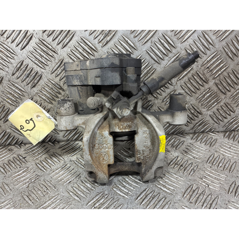 Etrier arriere droit (freinage) AUDI A3 3 Photo n°5