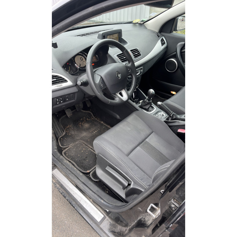 Boitier USM  RENAULT MEGANE 3 Photo n°17