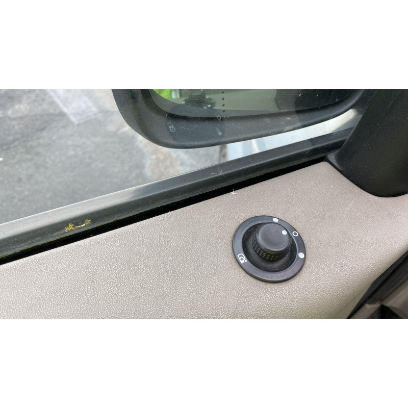 Boitier USM  RENAULT SCENIC 2 Photo n°16