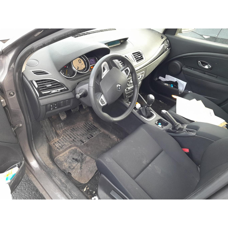 Boitier USM  RENAULT MEGANE 3 Photo n°9