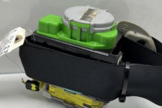 Pretensionneur de ceinture avant gauche TOYOTA AURIS 1