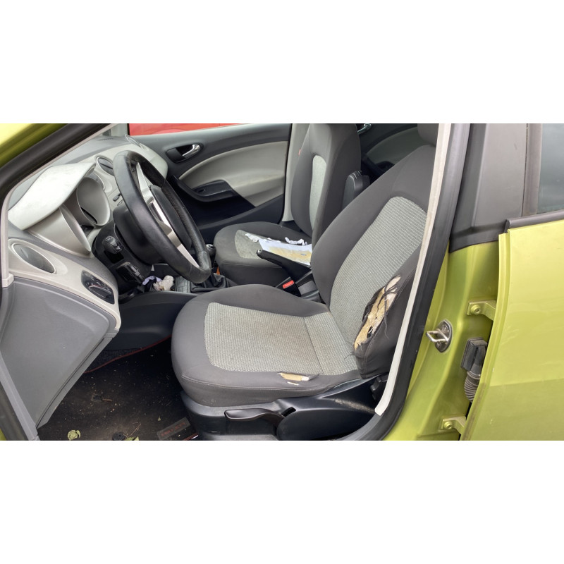 Vitre arriere gauche SEAT IBIZA 4 Photo n°15
