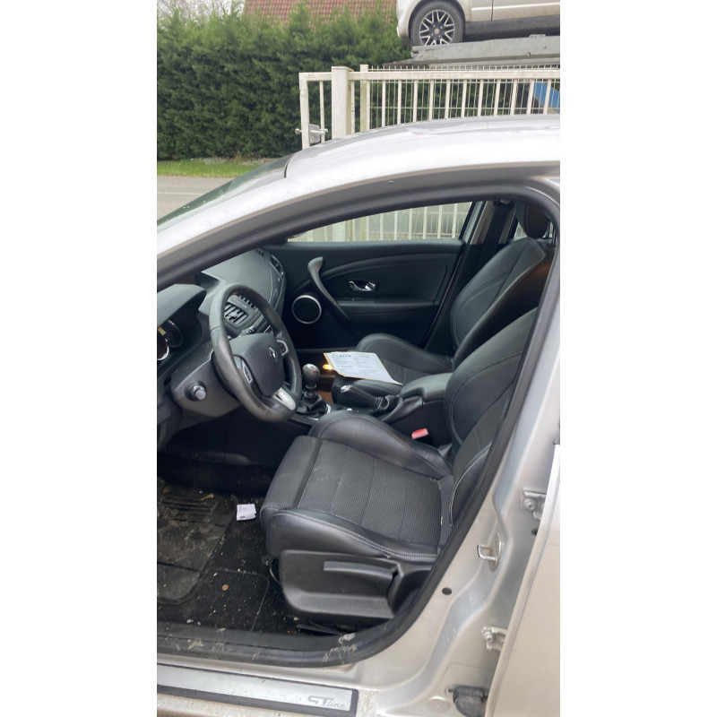 Boitier USM  RENAULT MEGANE 3 Photo n°15