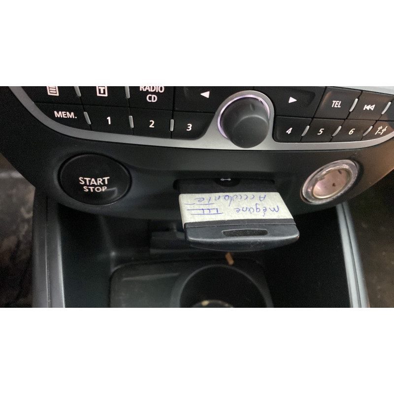 Boitier USM  RENAULT MEGANE 3 Photo n°19
