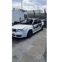 Optique avant principal droit (feux)(phare) AUDI A6 2
