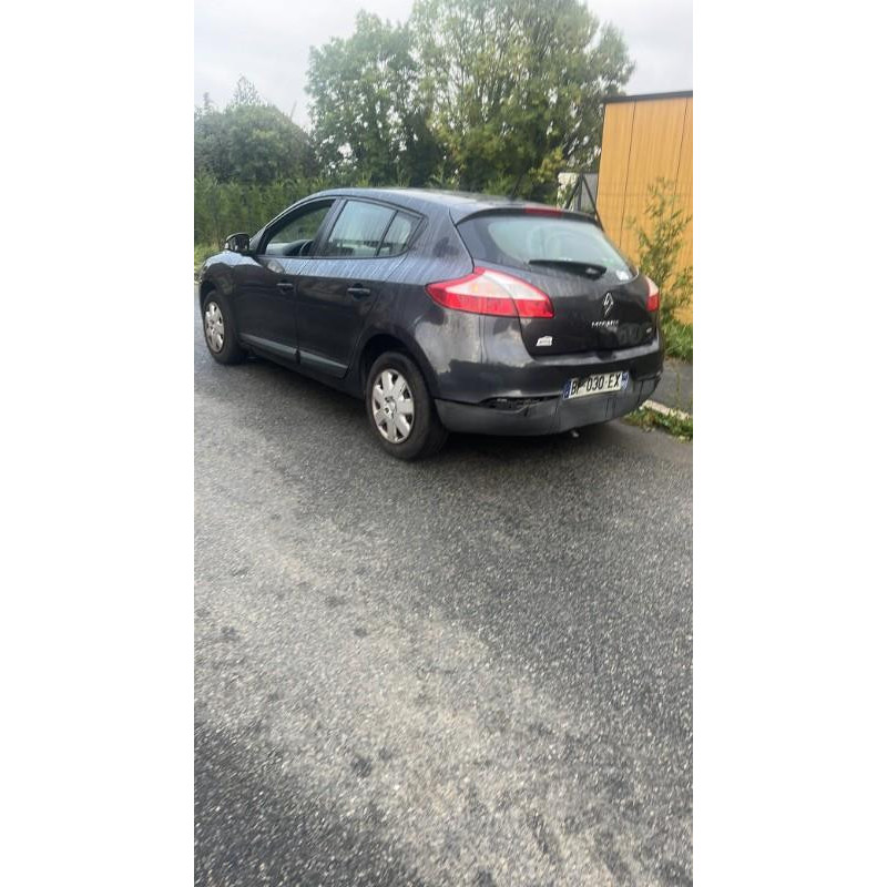Boitier USM  RENAULT MEGANE 3 Photo n°10