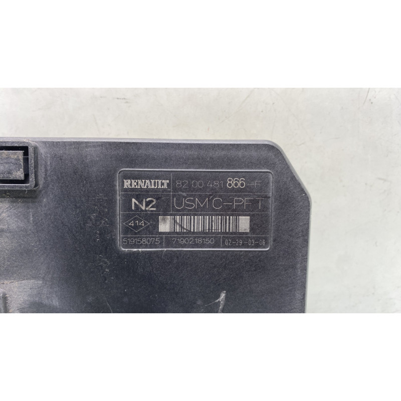 Boitier USM  RENAULT GRAND SCENIC 2 Photo n°3